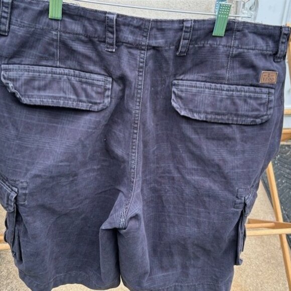 2 gently used men's Izod shorts; one cargo; size 34 - Picture 6 of 7